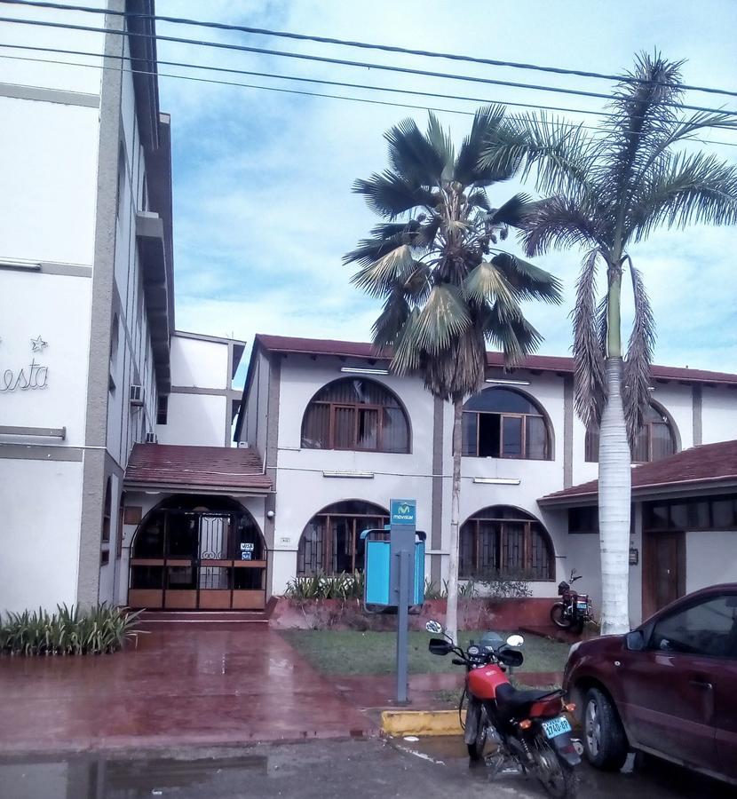 Hotel La Siesta Sullana 외부 사진
